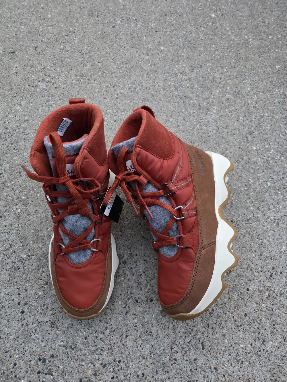 Sorel Women's Rust Red and Brown Winter Lace-Up WP Size 8.5